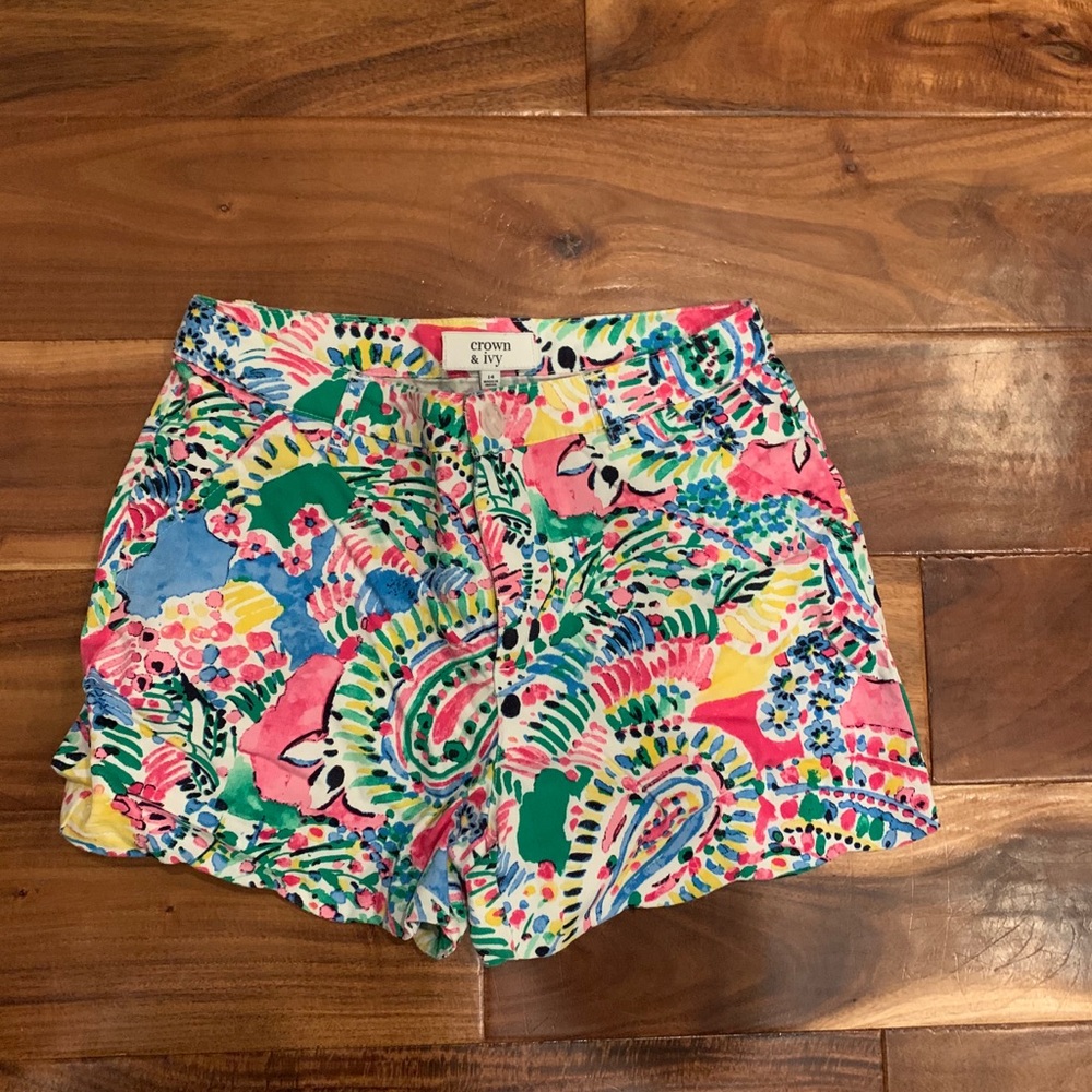 crown and ivy shorts